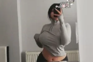 Ünili Miray – Bol Videolu